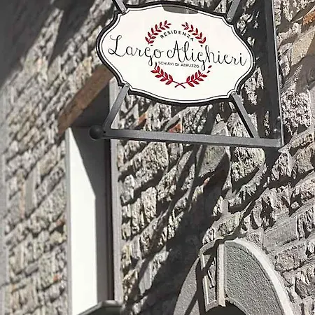 Largo Alighieri Bed & Breakfast