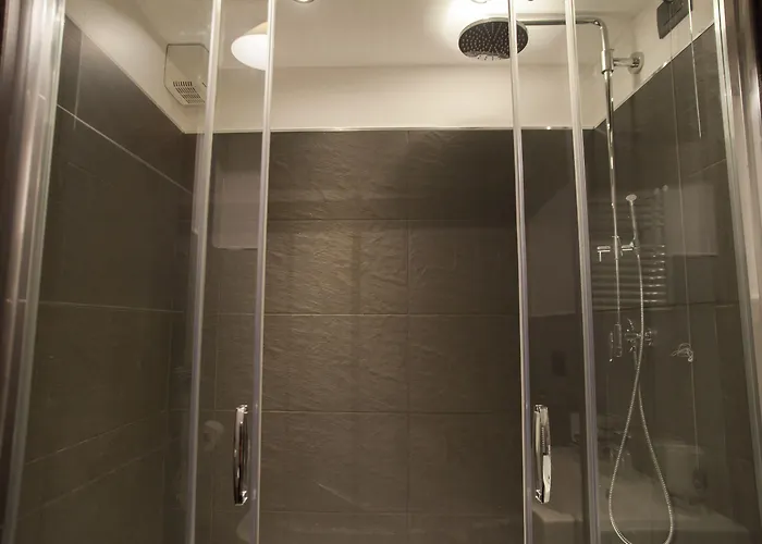 فندق مبيت وإفطار Largo Alighieri 3*