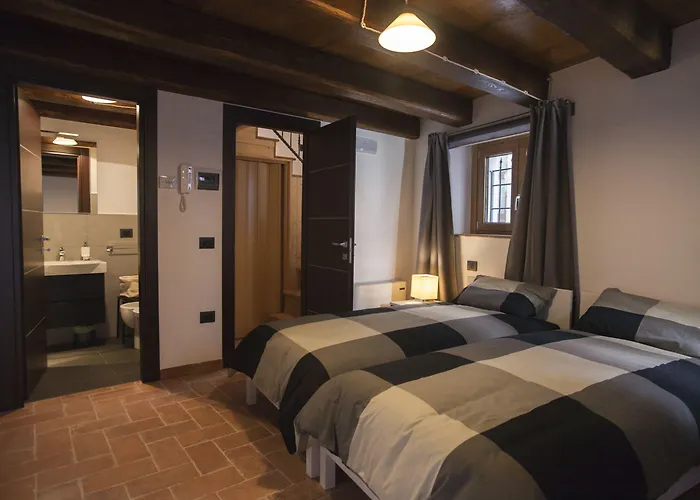 Largo Alighieri فندق مبيت وإفطار 3*